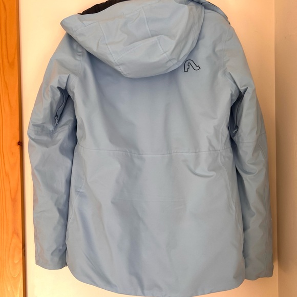 Women’s fly low jacket - Picture 9 of 10